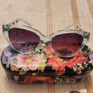 Brighton Twinkle Chain Sunglasses Blue